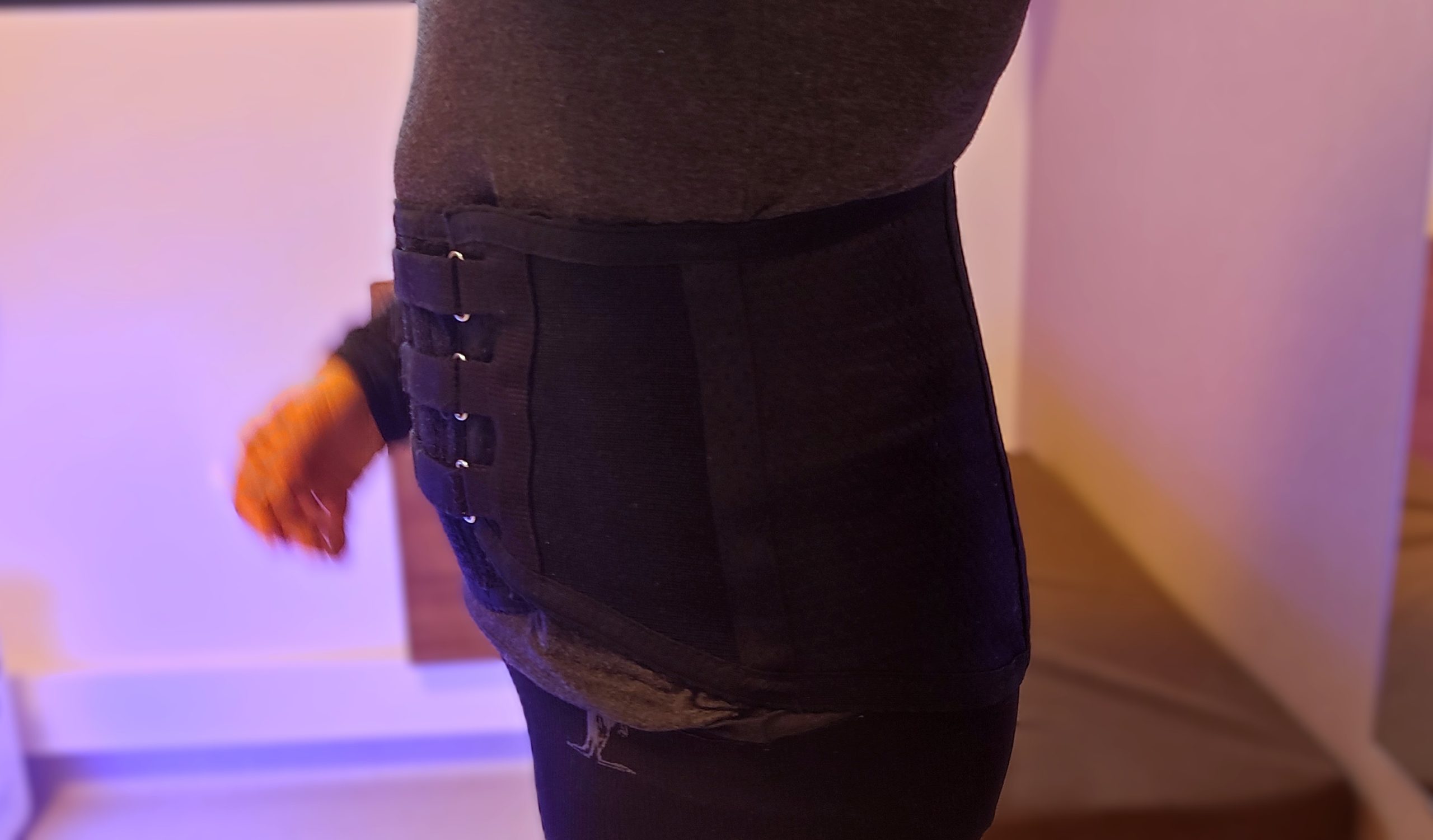 Coutil Scaled